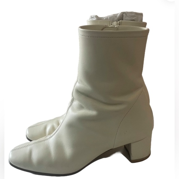 By Far Sofia Boots Off White Heeled Ankle Boot Leather Size 36 Women’s 5.5 - Picture 1 of 14